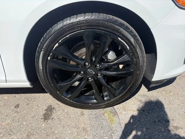Chevrolet Malibu photo 14
