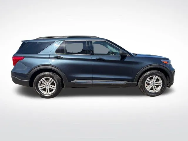 Ford Explorer photo 10