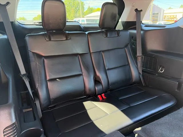 Ford Explorer photo 42