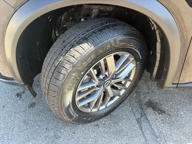 Nissan Rogue photo 16