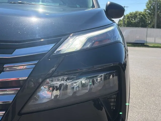 Nissan Rogue photo 17