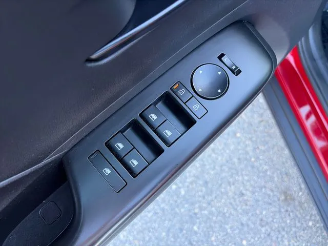 Hyundai Kona photo 26
