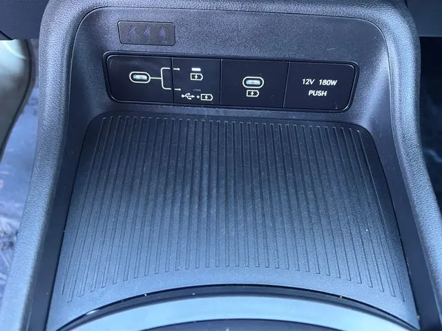 Hyundai Kona photo 54