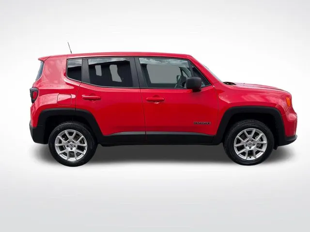 Jeep Renegade photo 8