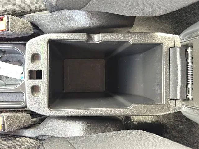 Jeep Renegade photo 33