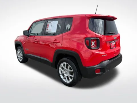 More photos of 2023 Jeep Renegade Latitude at Nyhus Family Sales, MN