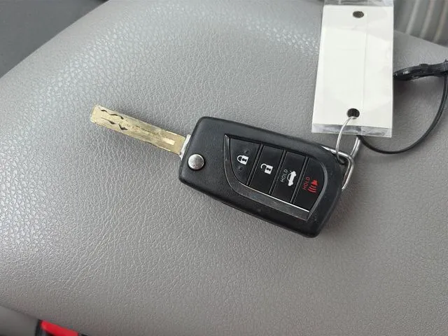 Toyota Camry photo 47