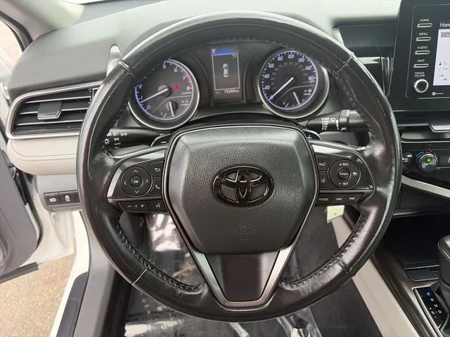 Toyota Camry photo 27