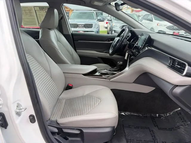 Toyota Camry photo 22