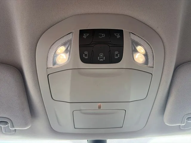 Chrysler Voyager photo 53