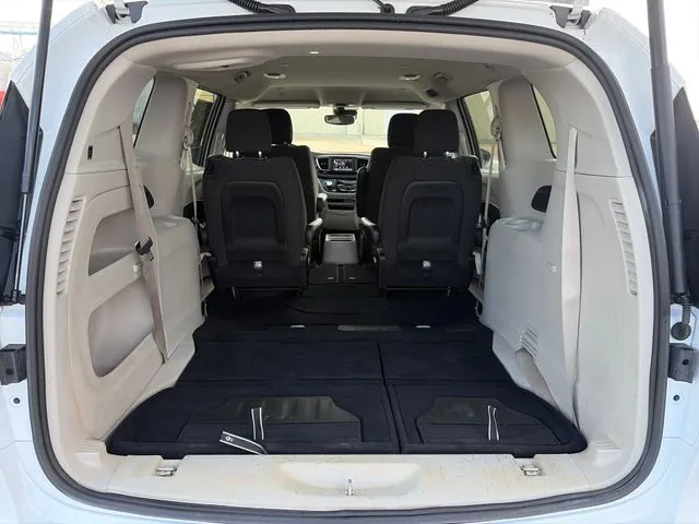 Chrysler Voyager photo 43