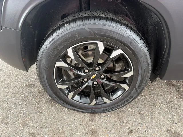 Chevrolet Trailblazer photo 16