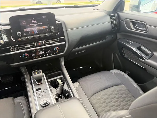 Nissan Pathfinder photo 33