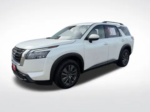 White 2024 Nissan Pathfinder SV for sale in Perham, MN