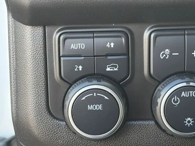 Chevrolet Tahoe photo 37