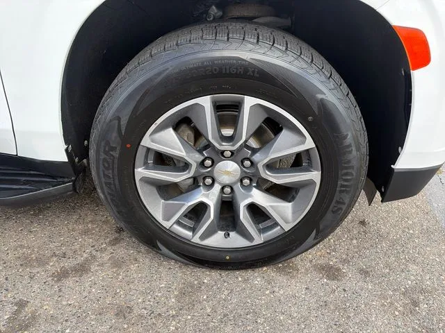 Chevrolet Tahoe photo 14