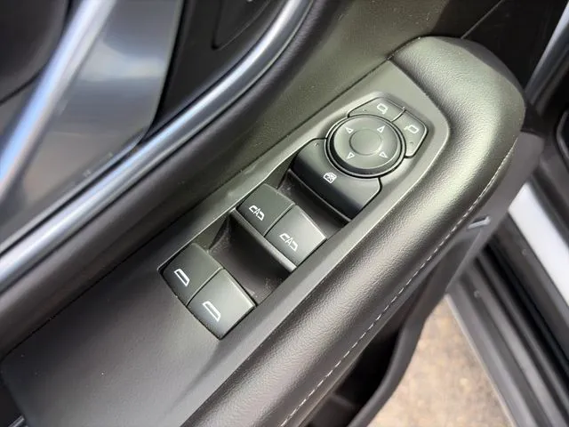 Chevrolet Tahoe photo 26