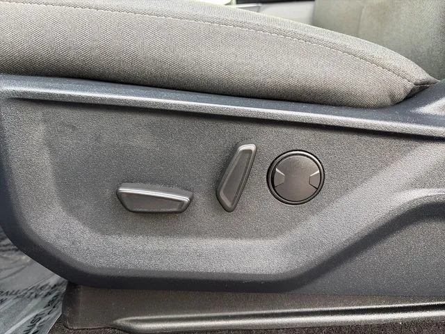 Ford F-150 photo 28