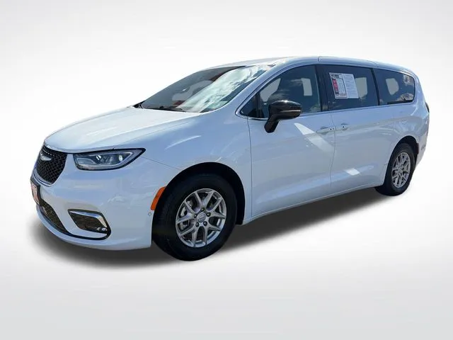 White 2025 Chrysler Pacifica Select for sale in Perham, MN