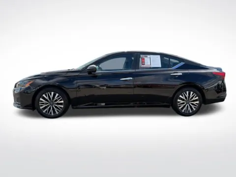 Another view of 2025 Nissan Altima 2.5 SV for sale in Perham, MN at Nyhus Family Sales