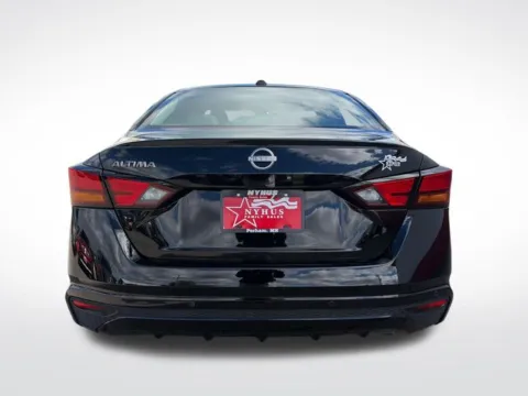 More photos of 2025 Nissan Altima 2.5 SV at Nyhus Family Sales, MN