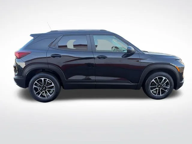 Chevrolet Trailblazer photo 8