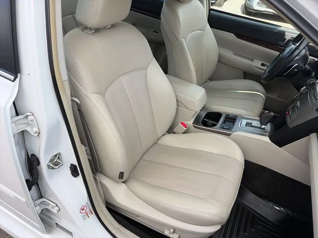 Subaru Legacy photo 36