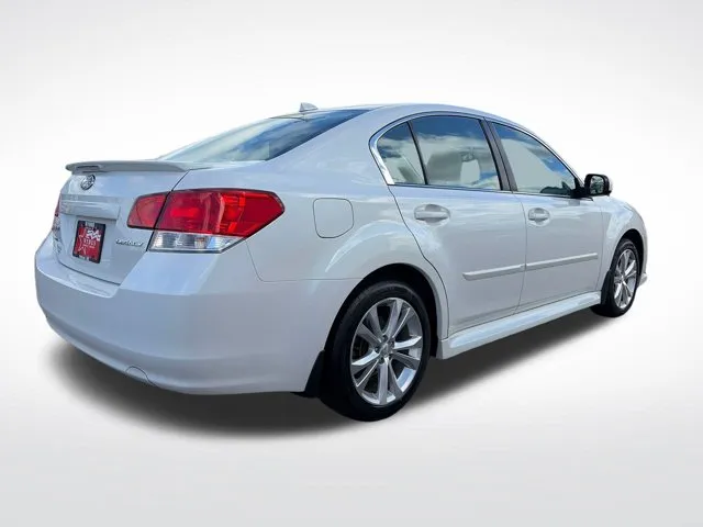 Subaru Legacy photo 7