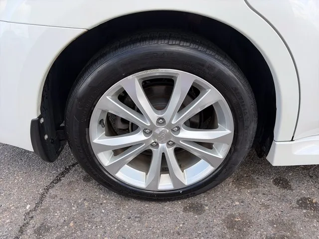 Subaru Legacy photo 15