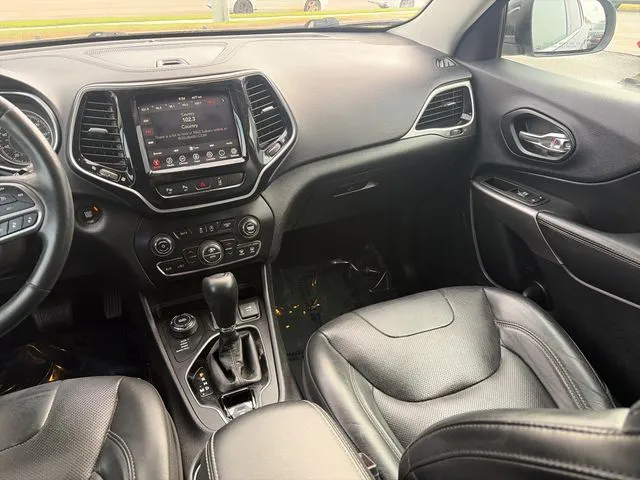 Jeep Cherokee photo 34