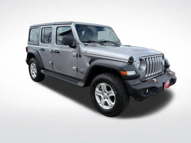 Jeep Wrangler photo 10