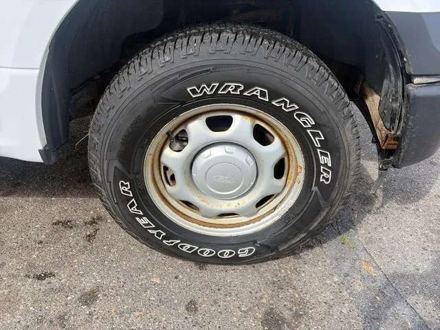 Ford F-150 photo 13