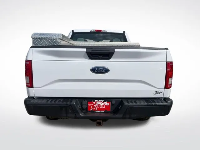 Ford F-150 photo 5