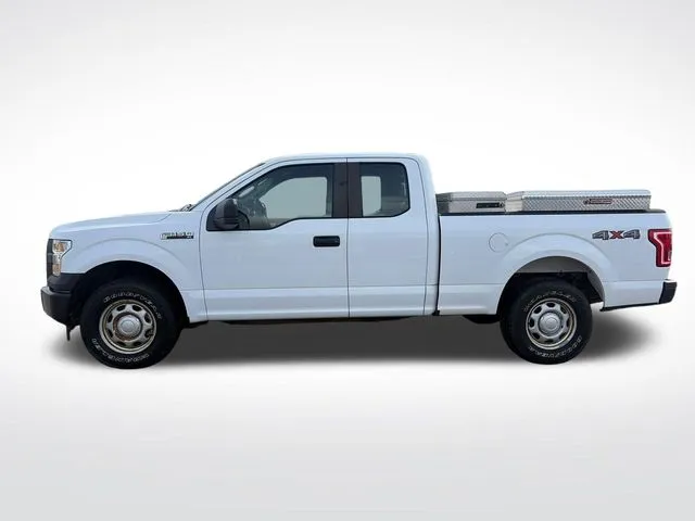 Ford F-150 photo 3