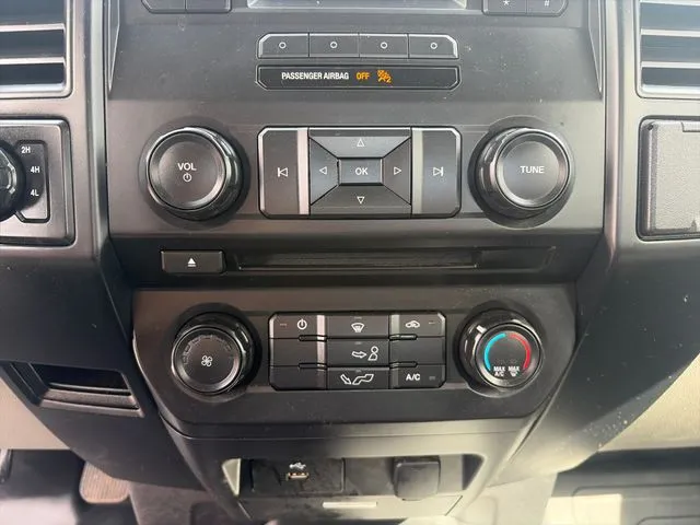 Ford F-150 photo 47
