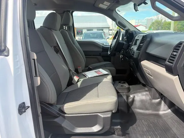 Ford F-150 photo 22