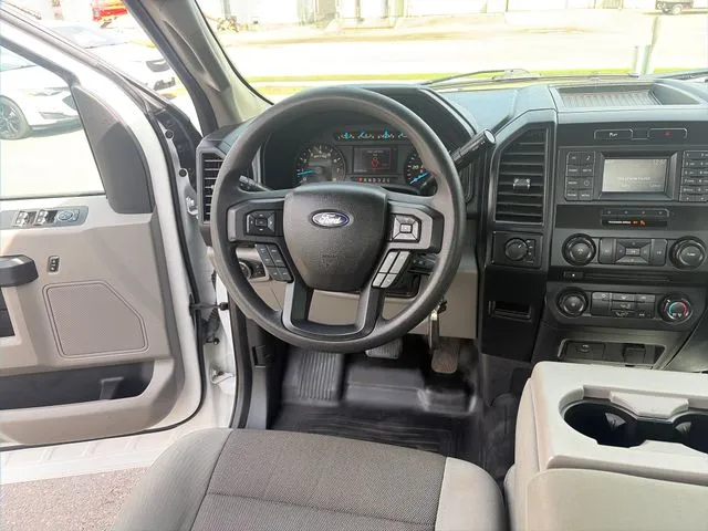 Ford F-150 photo 29