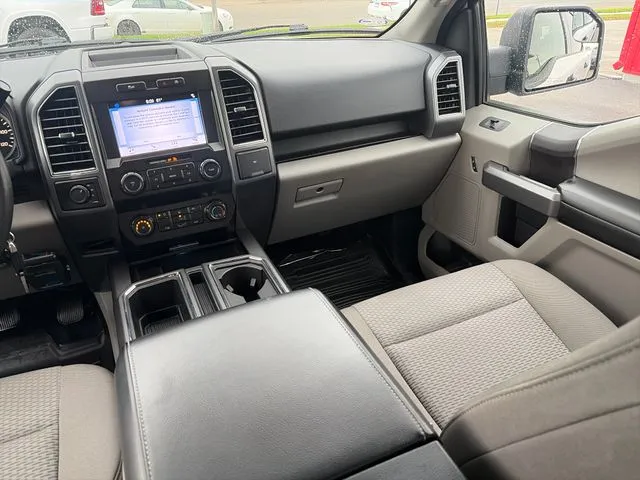 Ford F-150 photo 32