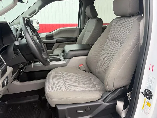 Ford F-150 photo 38