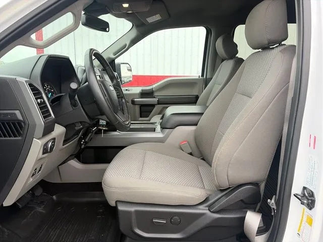 Ford F-150 photo 21