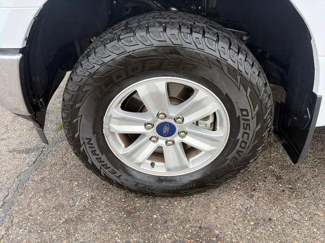 Ford F-150 photo 11