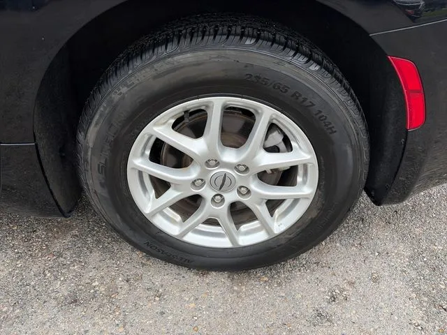 Chrysler Pacifica photo 15