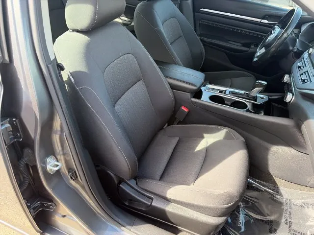 Nissan Altima photo 38