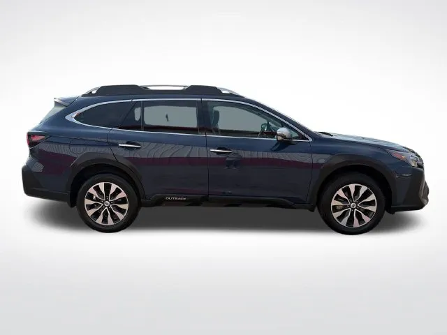 Subaru Outback photo 10