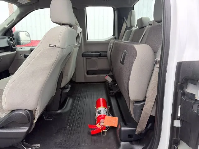 Ford F-150 photo 39