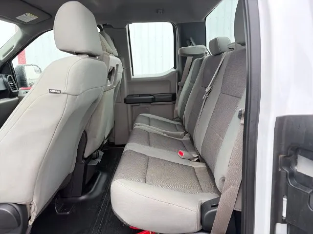 Ford F-150 photo 38