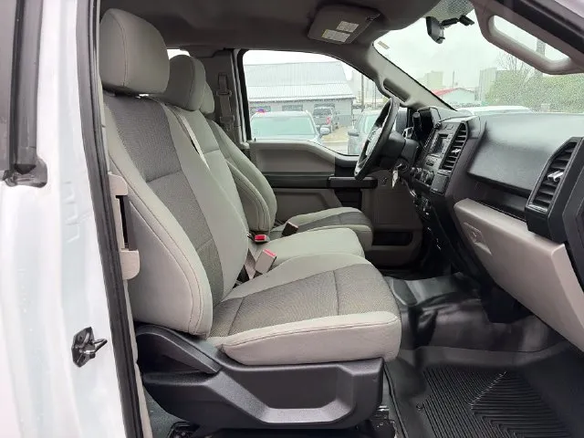 Ford F-150 photo 22