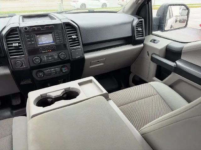 Ford F-150 photo 32