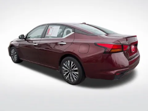 More photos of 2023 Nissan Altima 2.5 SV at Nyhus Family Sales, MN