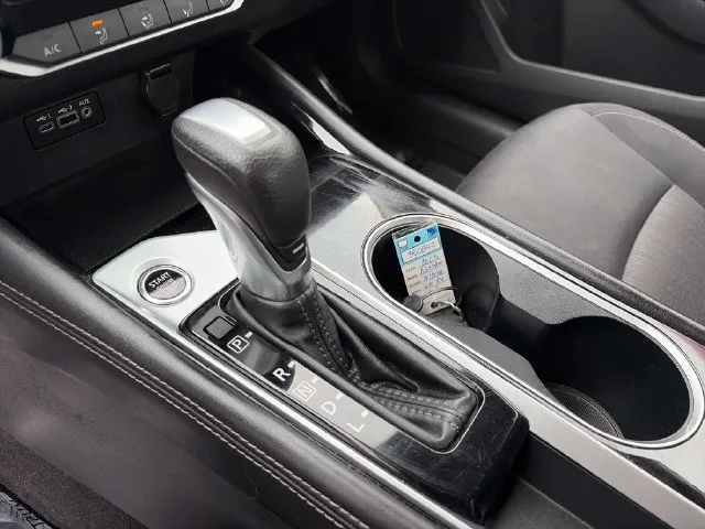 Nissan Altima photo 34